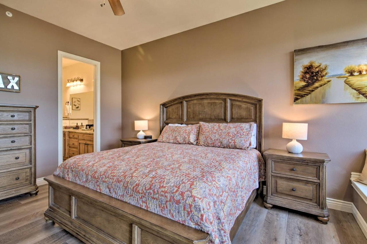 Апартаменты Luxe Branson Retreat With Mtn Views And Pool Access! Экстерьер фото