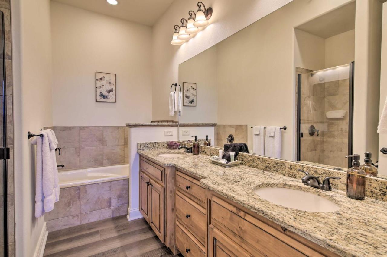 Апартаменты Luxe Branson Retreat With Mtn Views And Pool Access! Экстерьер фото